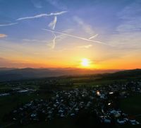 Sonnenuntergang &uuml;ber H&auml;nner